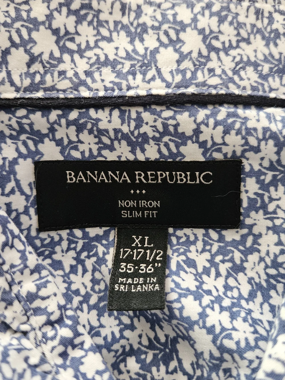 Banana Republic set banana
